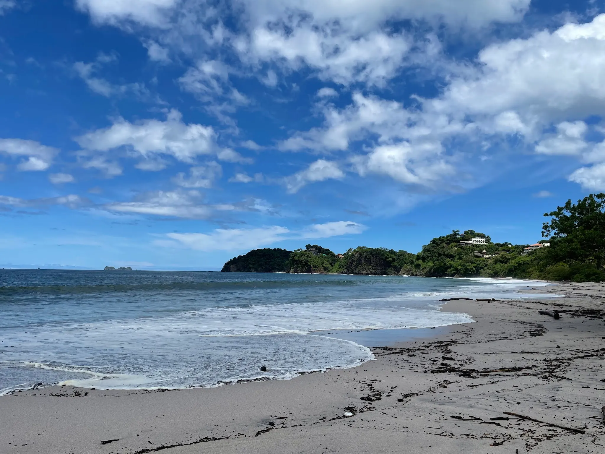 Flamingo Beach….you can see the debris that had been washed out and then back in on the beach. Sad that they don’t come clean it up. Maybe they do in the tourist season.