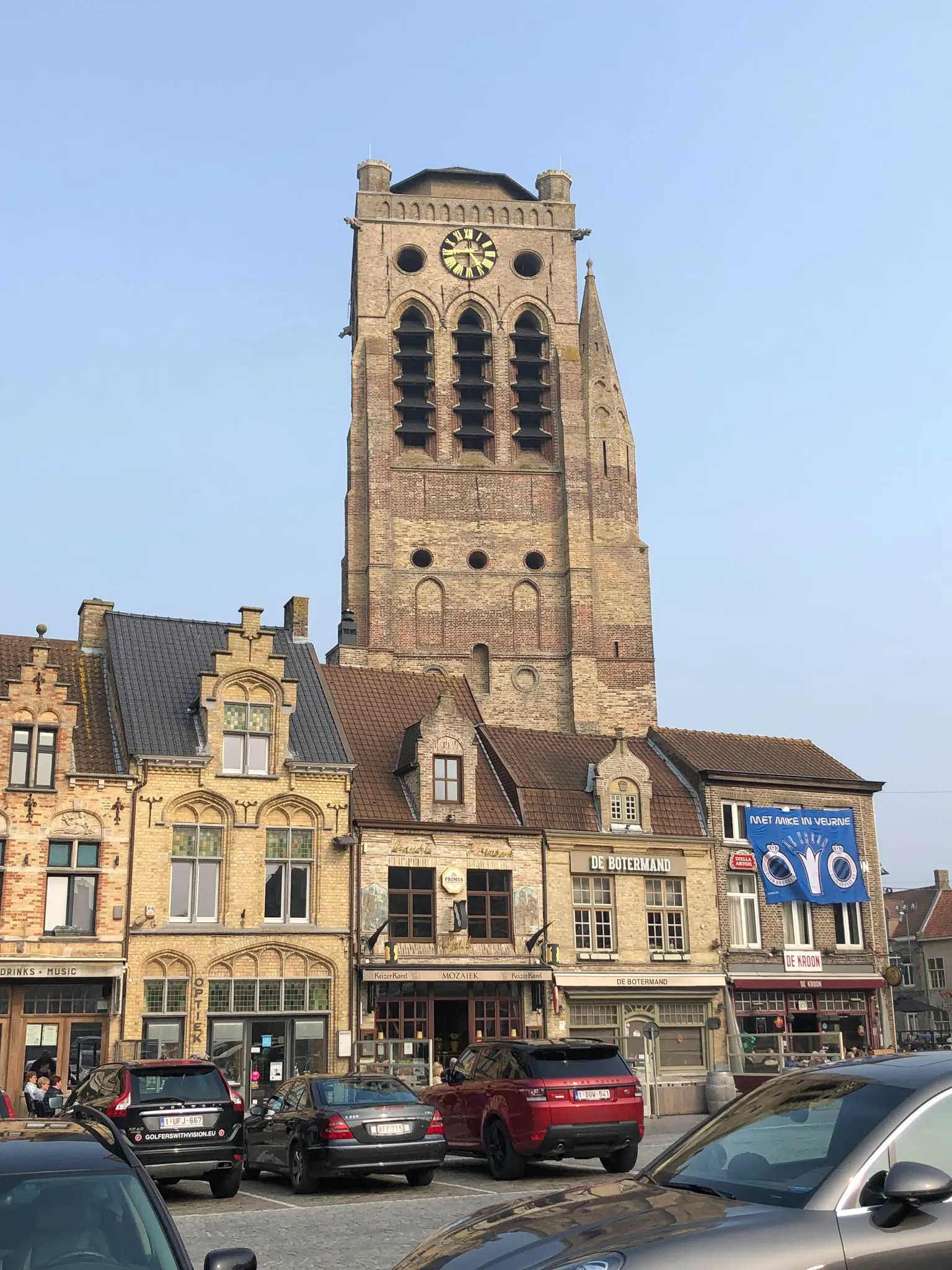 Square at Veurne.