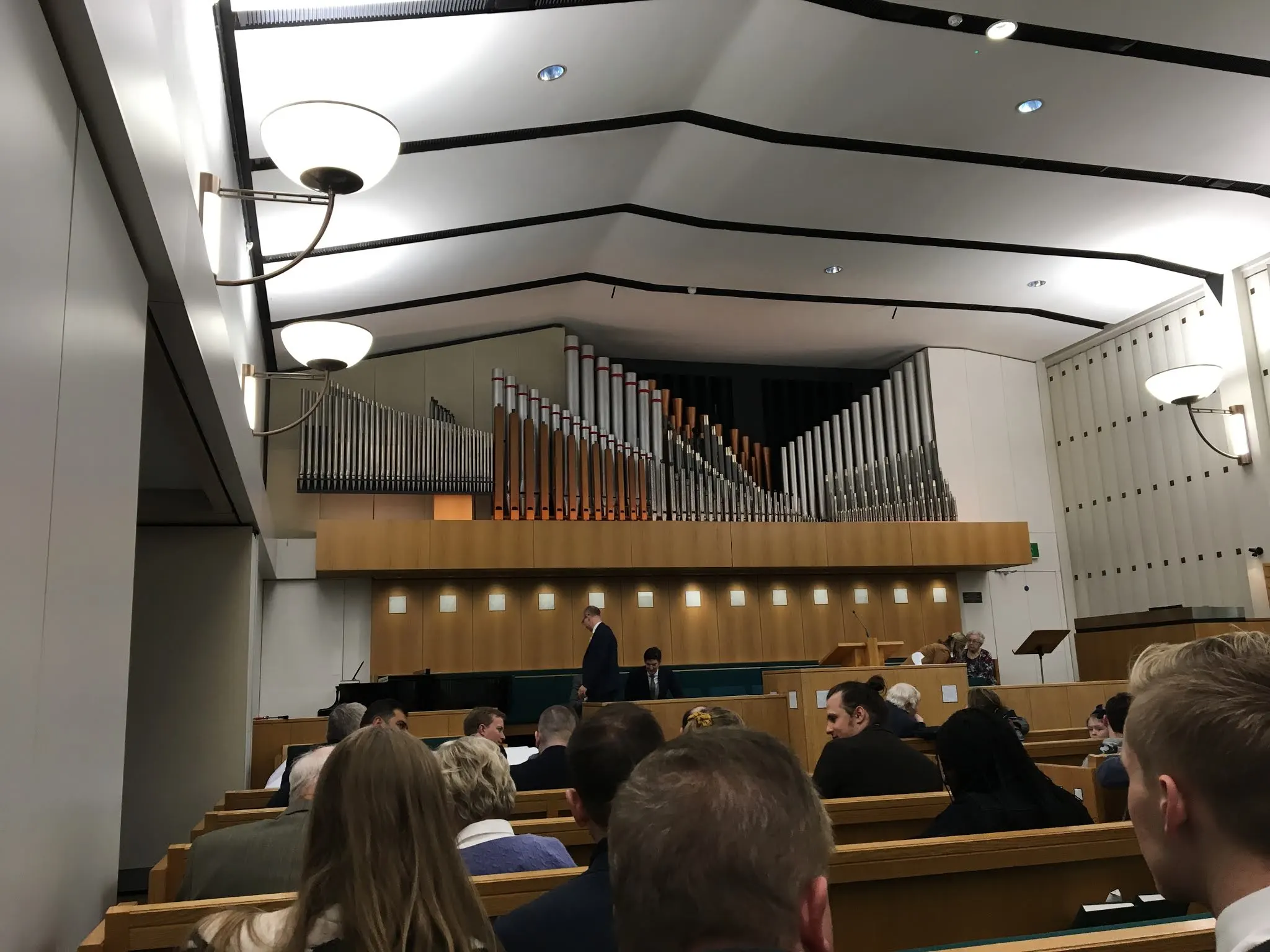 Loved their pipe organ...