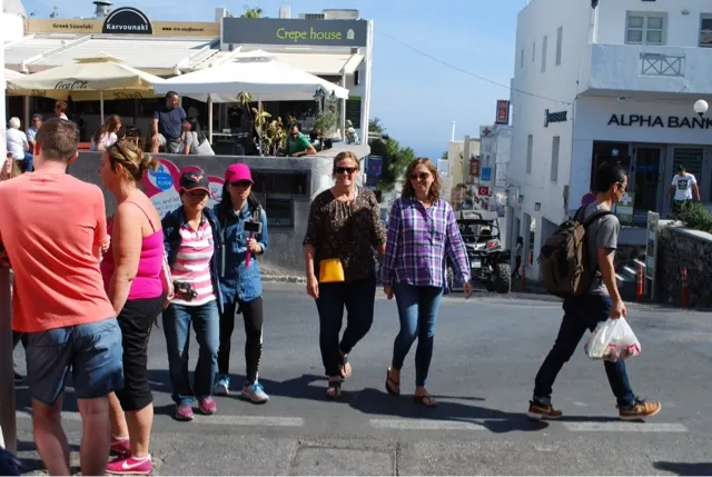 Happy shoppers....