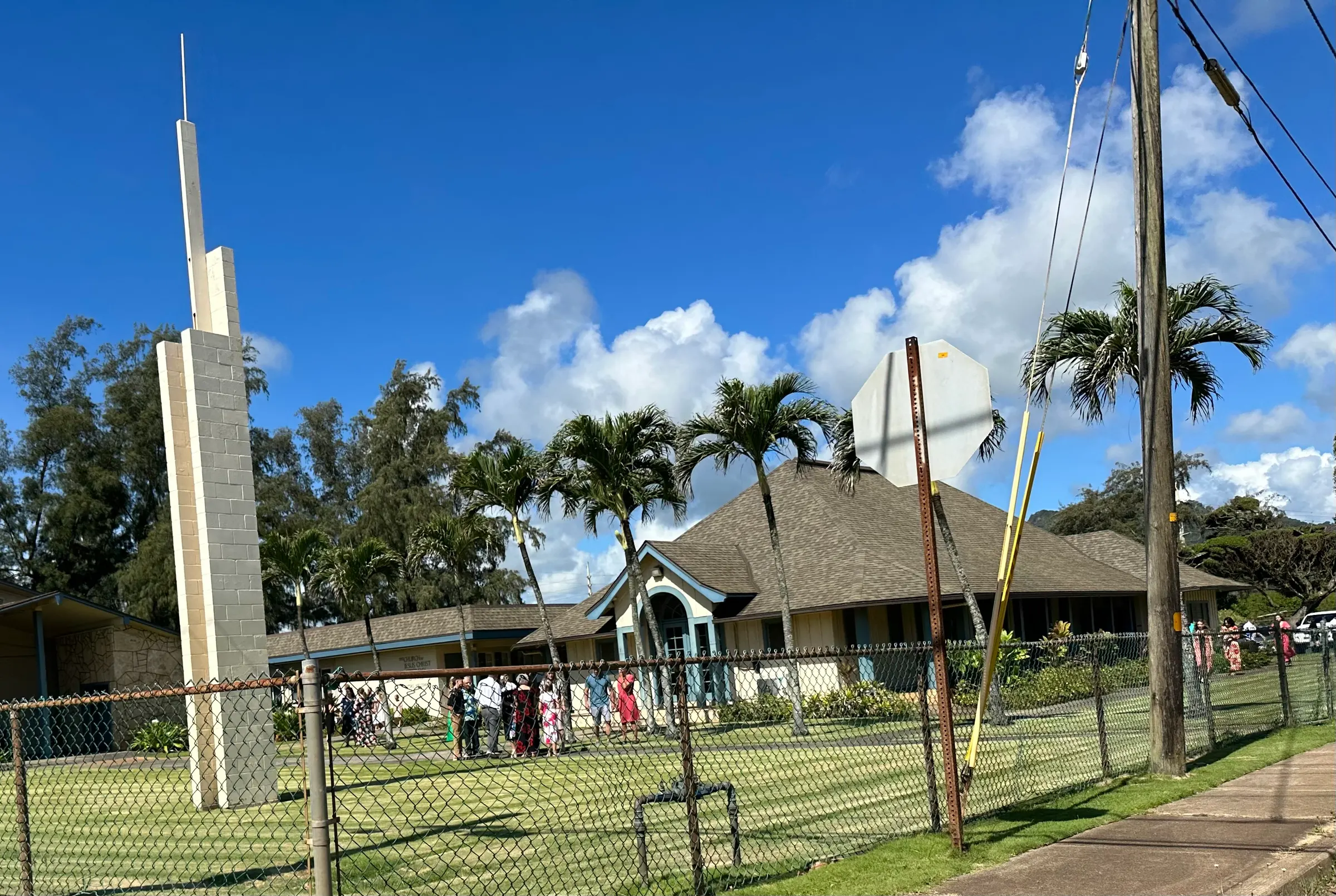 The pictures made it. First one is the cool little chapel in Kaapa town.