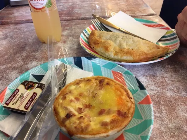 Lunch Time stop....both items were really yummy. Mine was a chicken pastry and Denise's was a quiche like thing with beef and bacon in it.