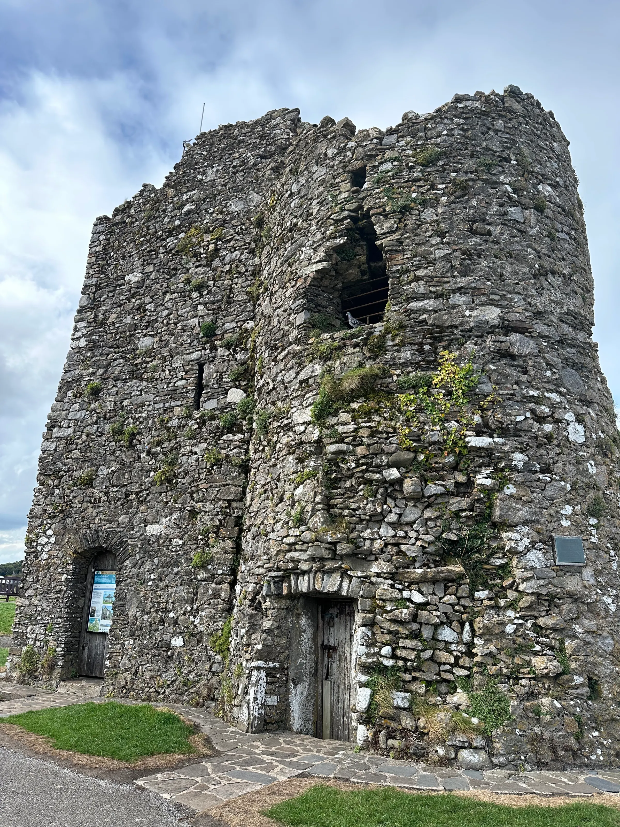 The Tenby castle…not much to it now.