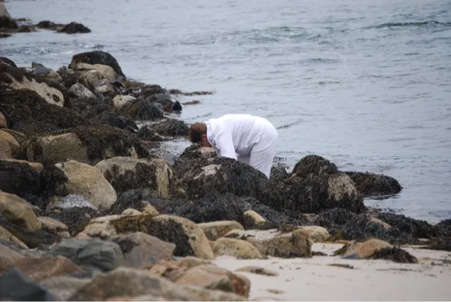 And then the final resting place for searching. She was bent over like this for 30 minutes.