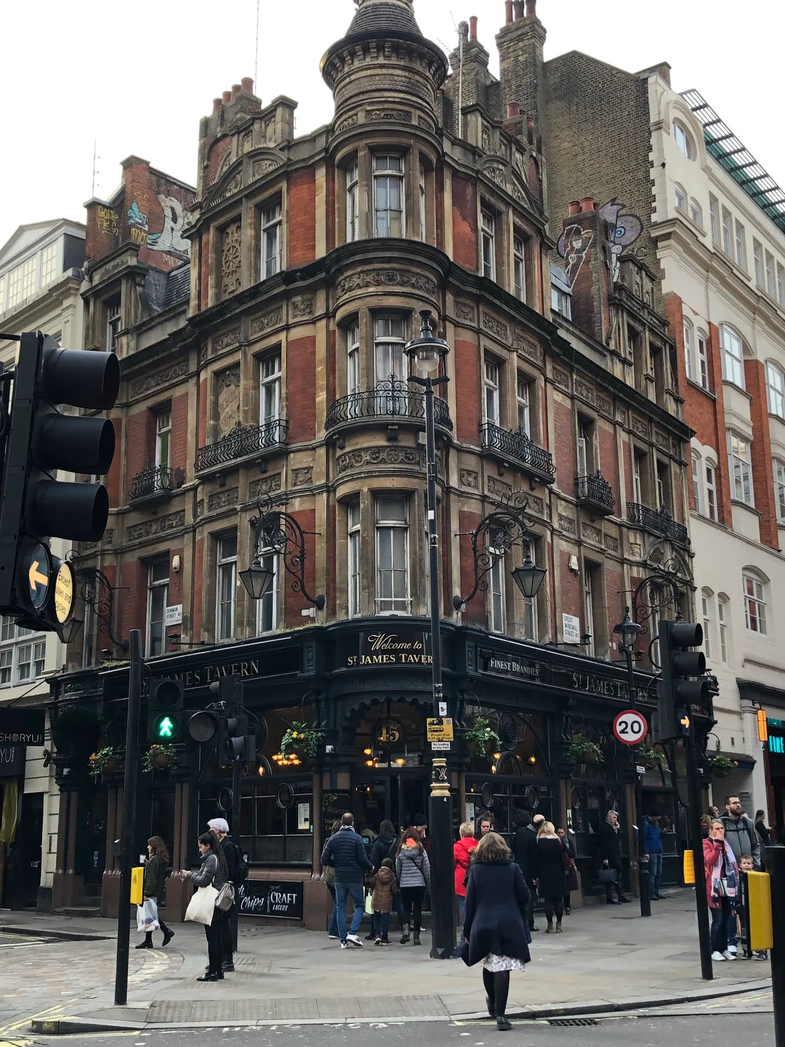 St. James Tavern where we ate our final dinner in London.