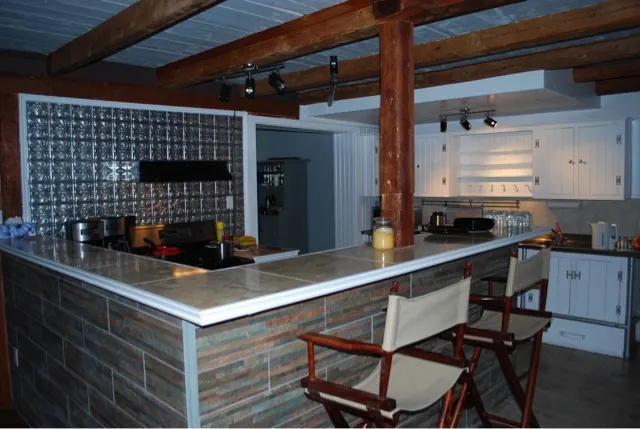 The kitchen....