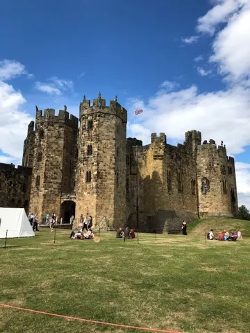 This young lady was a tour guide. It was all about how movies and TV had used the castle. She was quite funny and charming...