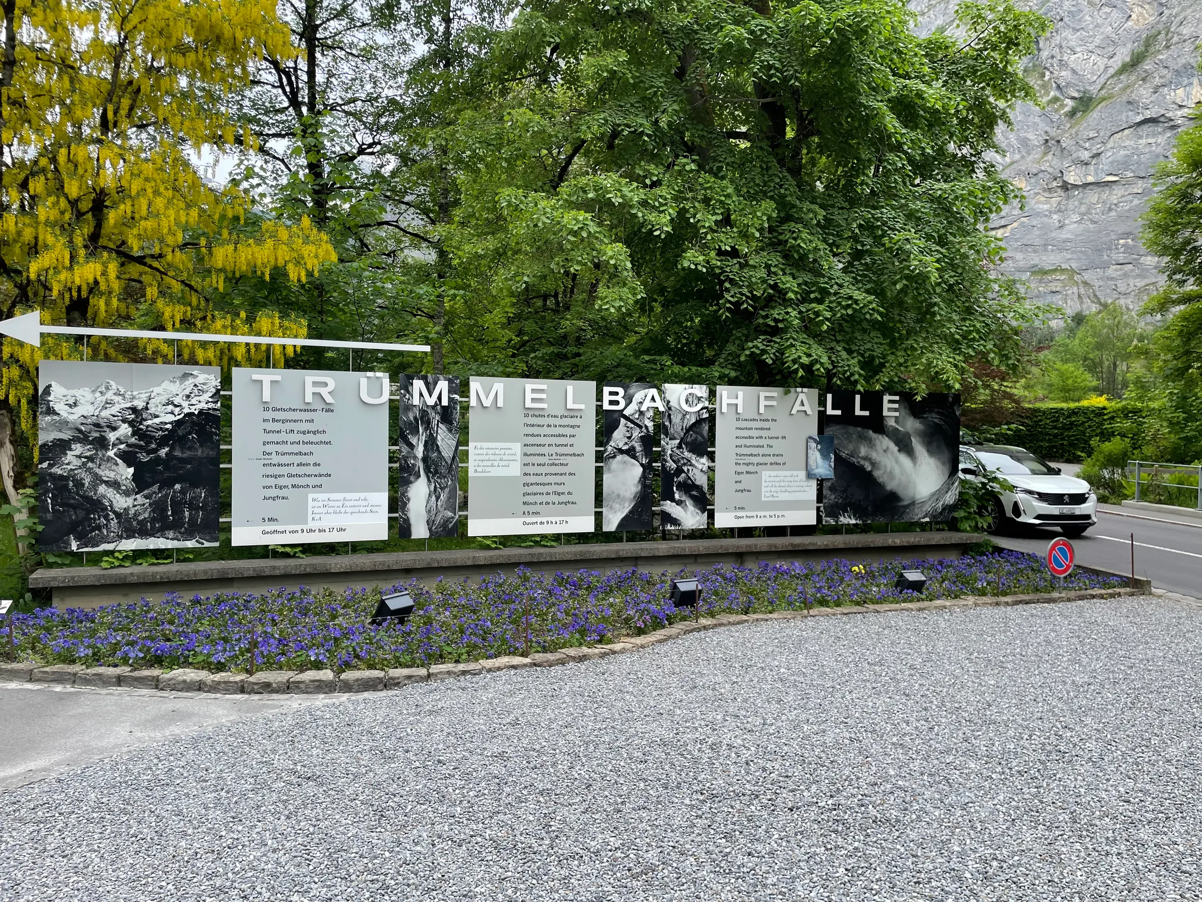 The entry point to Trümmelbach-Fälle.