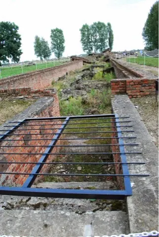 Entrance to under ground gassing chambers....