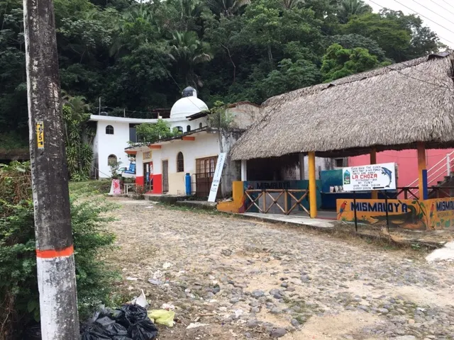 Downtown Mislamoya....I almost booked an AIRBNB room here!