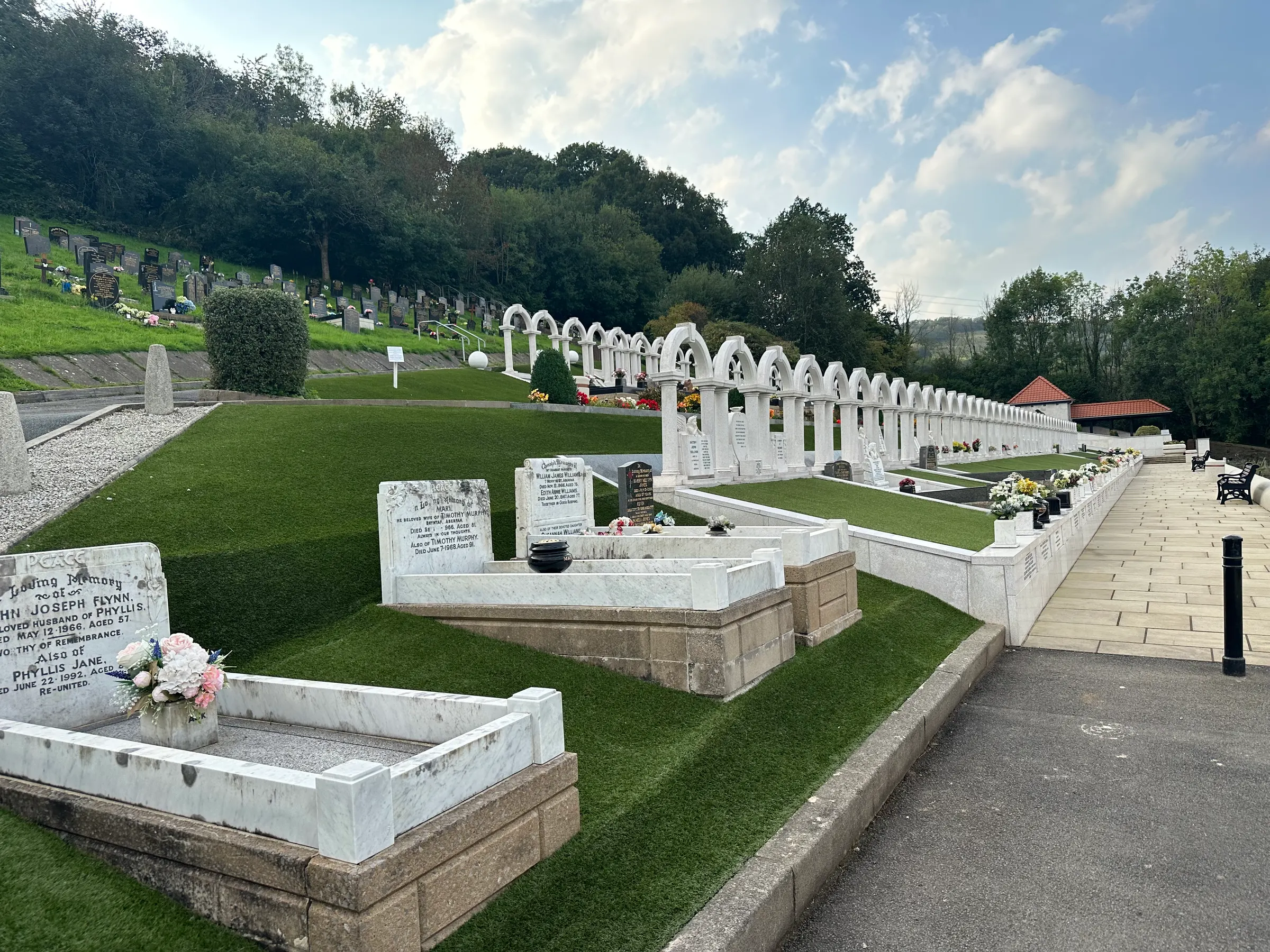 All the white headstones are for the children and family that later died and were buried here close together. The pictures following reflect this.