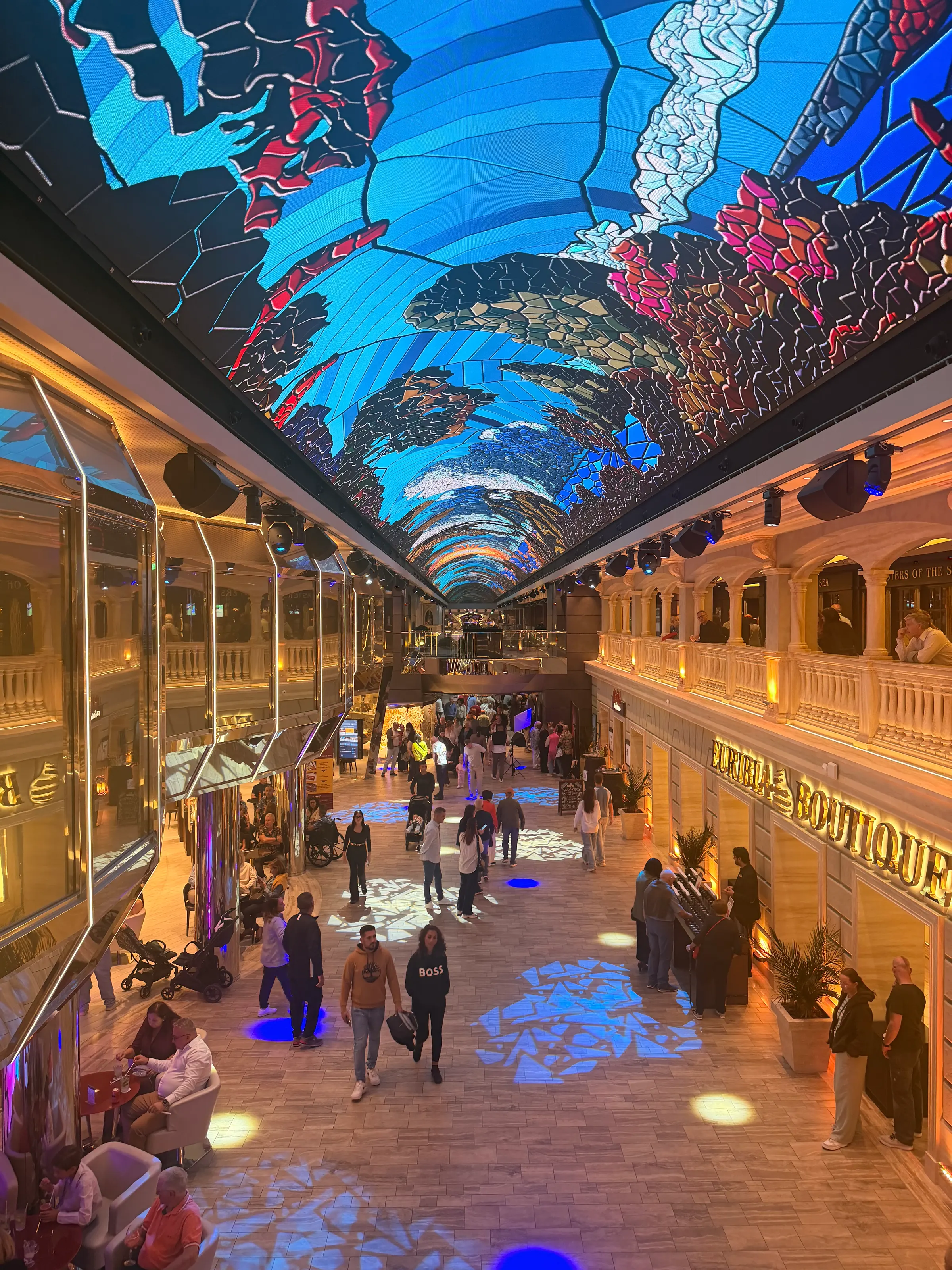 The roof of the main atrium is amazing. It changes regularly with some amazing designs.