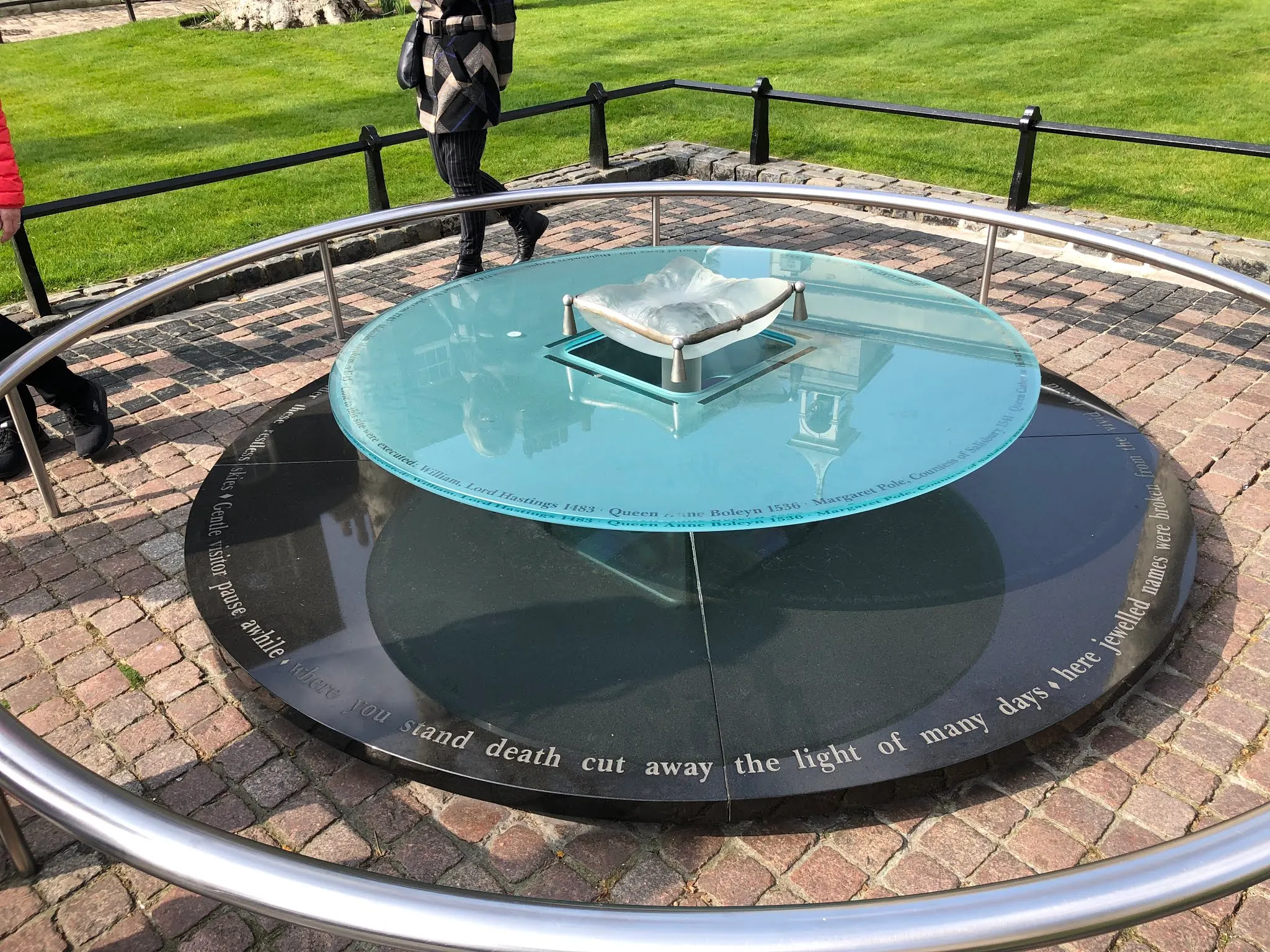 The monument for all the beheaded Royals....