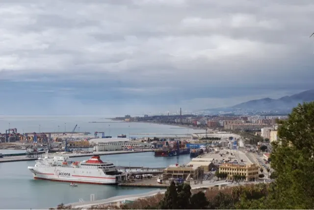Looking out across the port in Malaga. You can see that it was a bit cloudy.