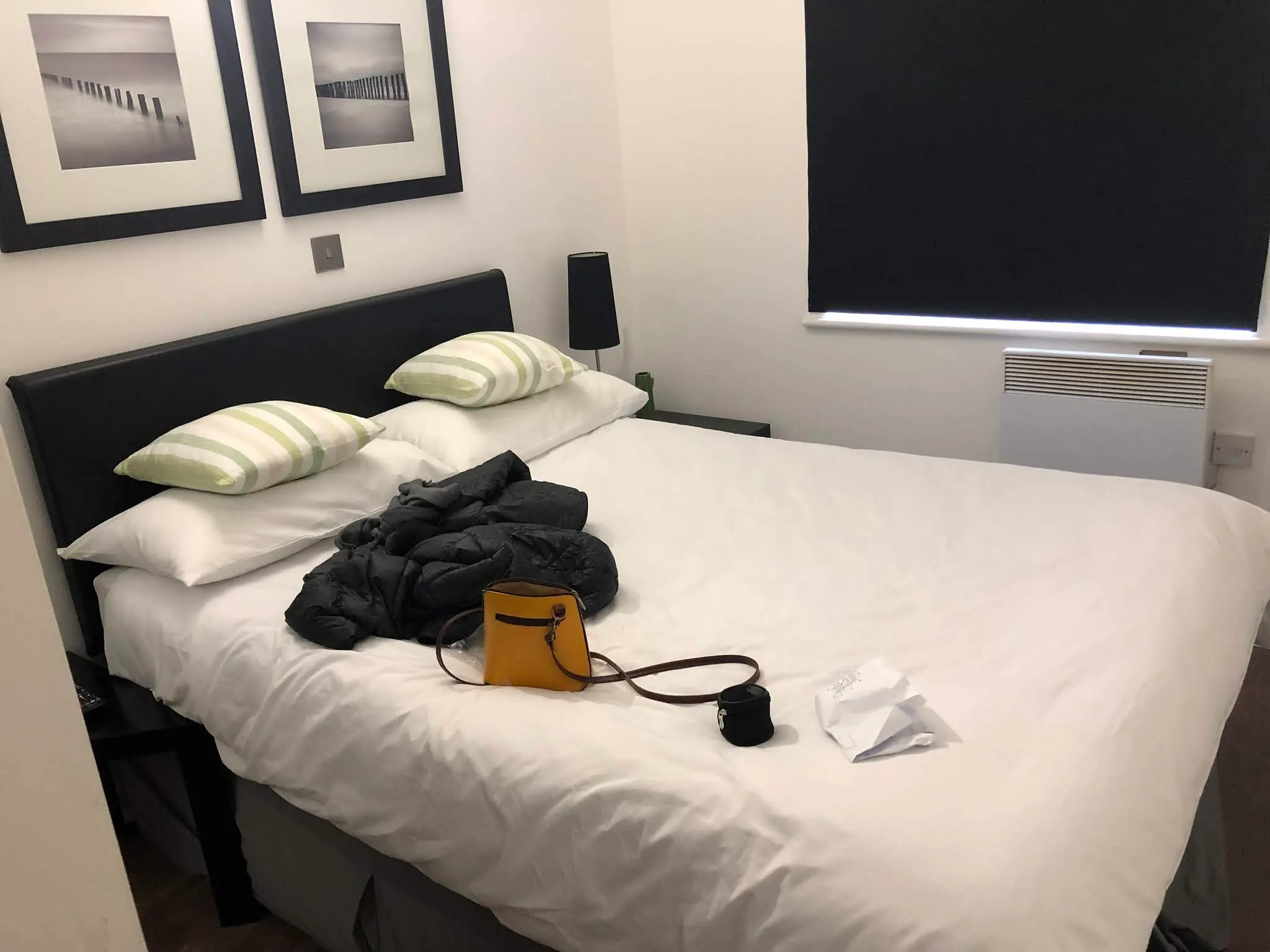 Our final bedroom in London. Small room but nice and clean.