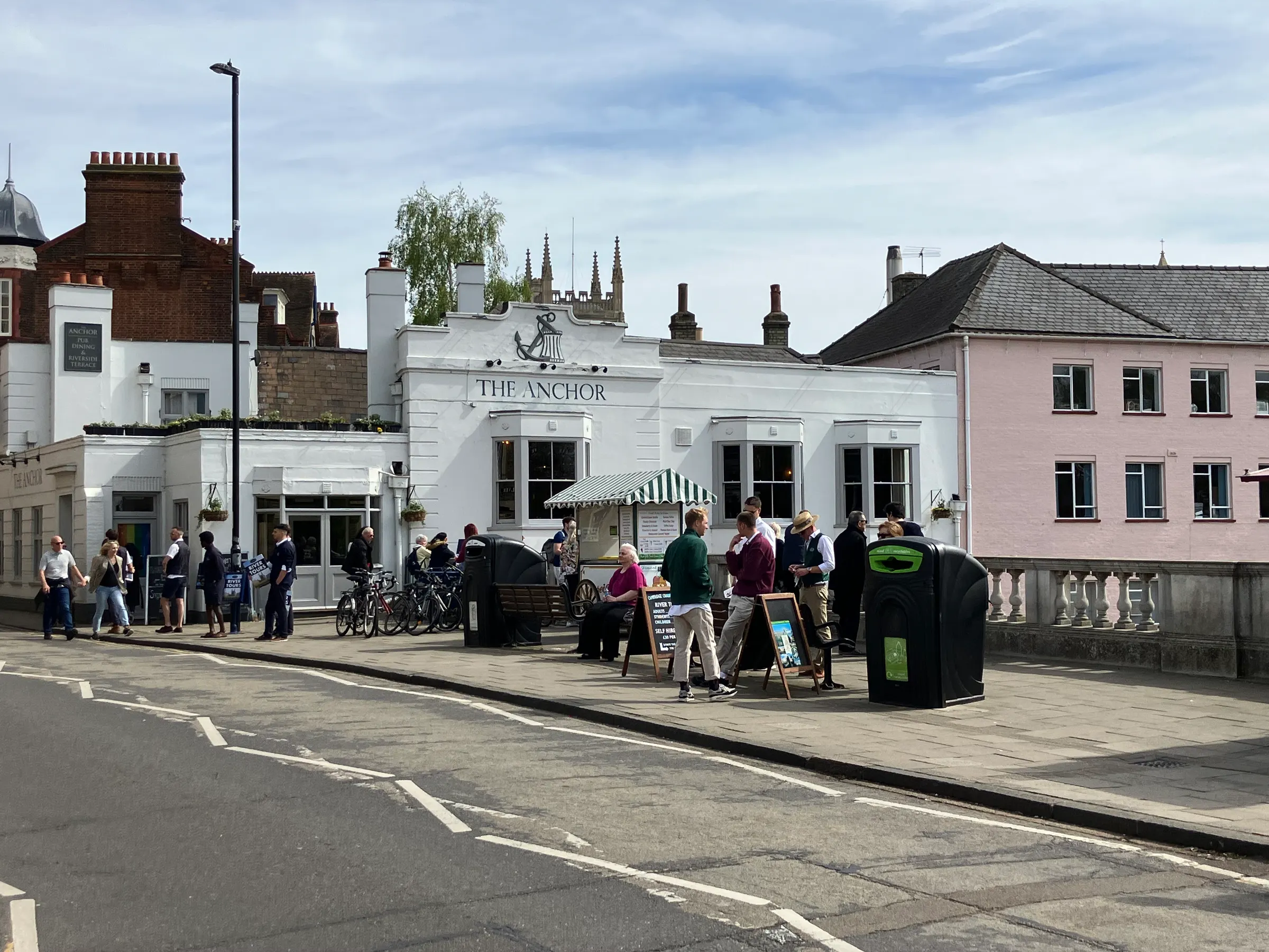 This pub across the street is called ‘The Anchor’. Believe it or not…Pink Floyd played here many times in its beginnings!!! I couldn’t believe it.