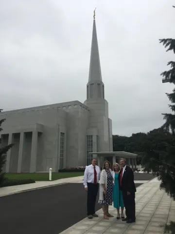 The Tiner's and Fox's. I'm a bit underdressed. But when you travel stand by, you travel light. Great to see our friends and former neighbors in the Bass Lake Ward in Cameron Park California. I think it is still there and has not burnt down yet!