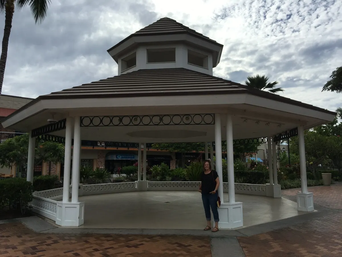 Queens Marketplace at WaiaKola