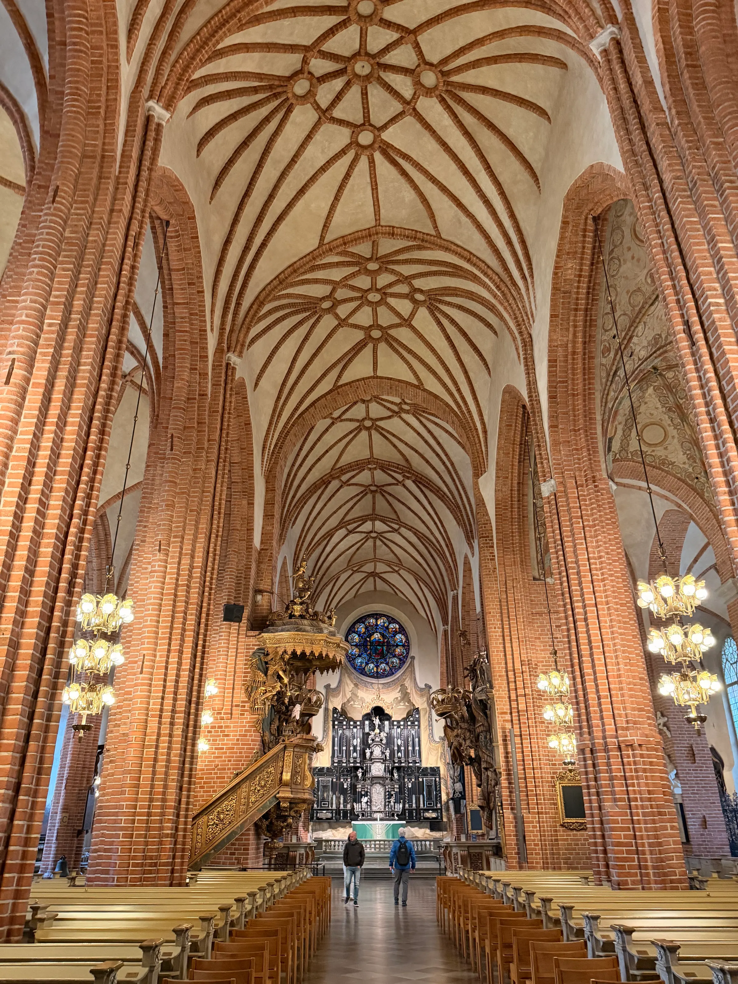 These last pictures have been from inside the cathedral. I did not go in this one as I’m a bit tired of old cathedrals. But the others did and really liked what they saw.
