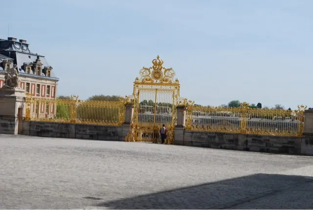 Palace golden gates....