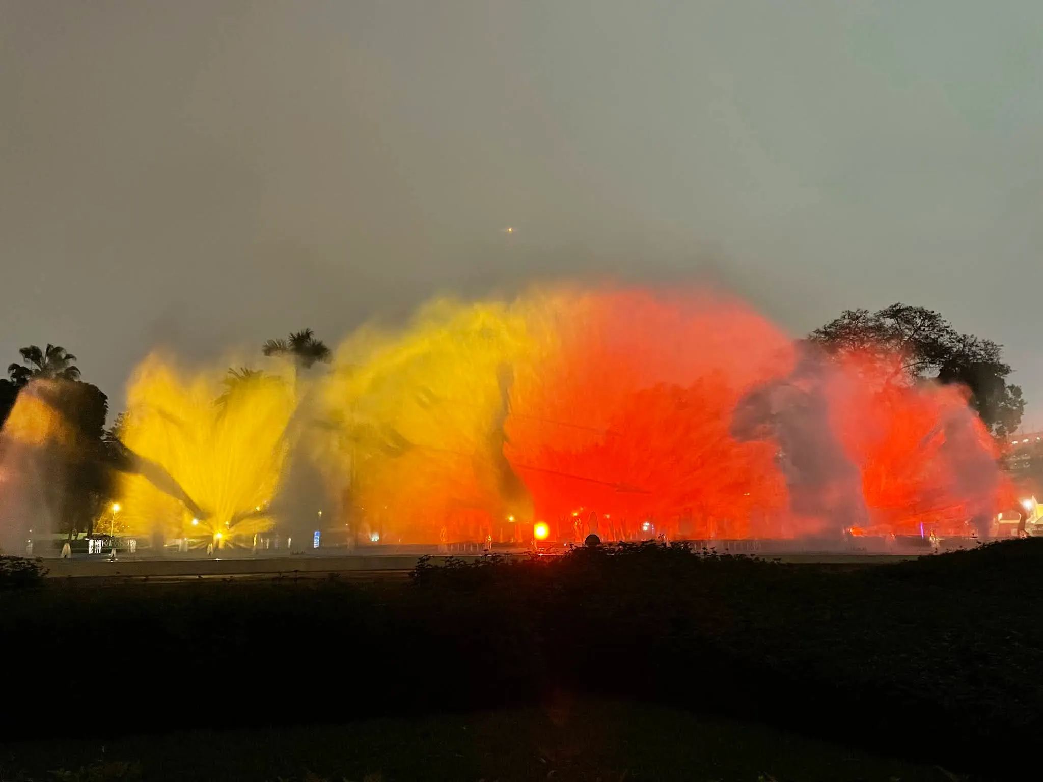 The pretty water show…