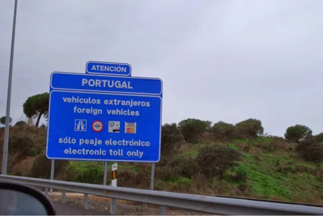 Sign entering Portugal and telling us foreigners about the electronic toll.