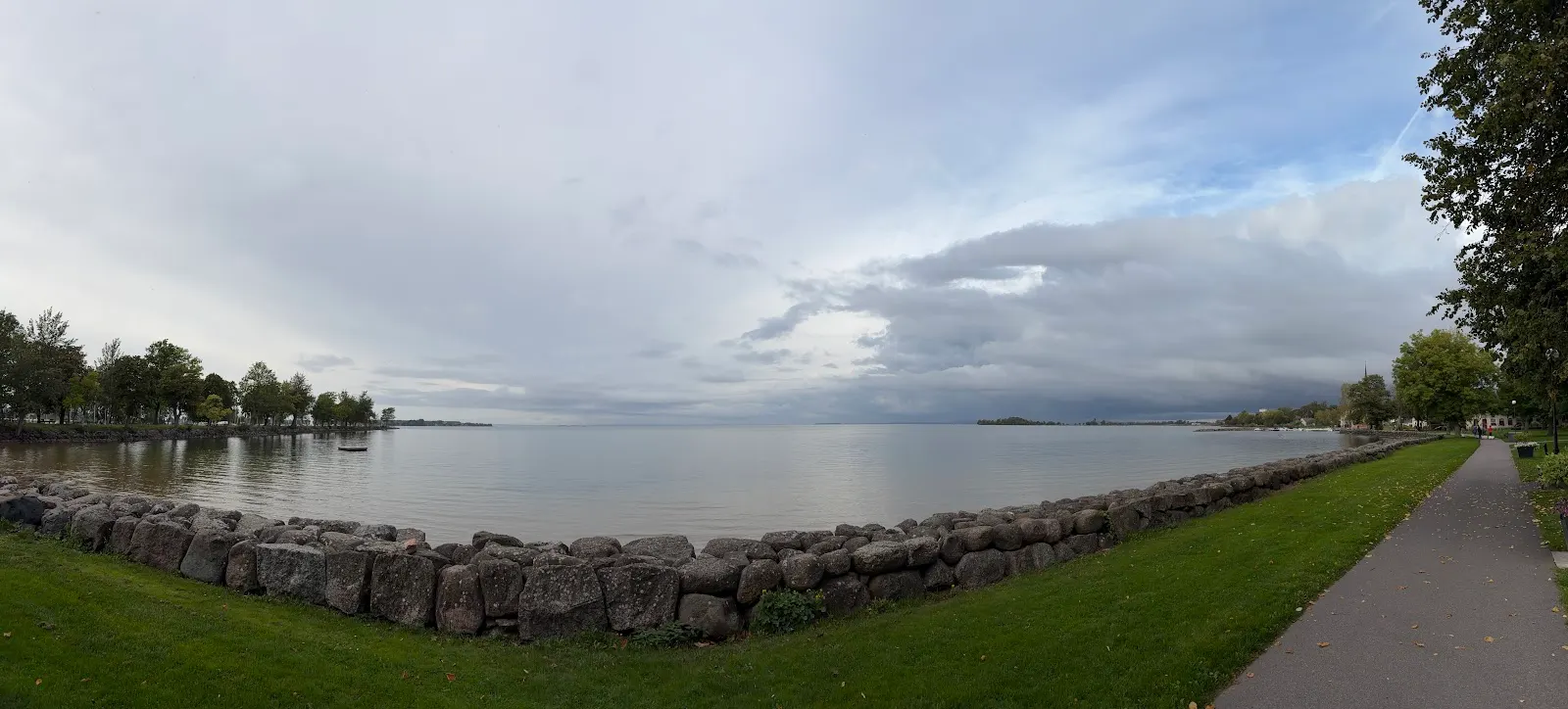 This is castle in Vadstena. Pretty impressive.