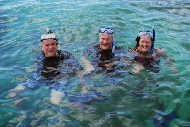Snorkel buddies.....