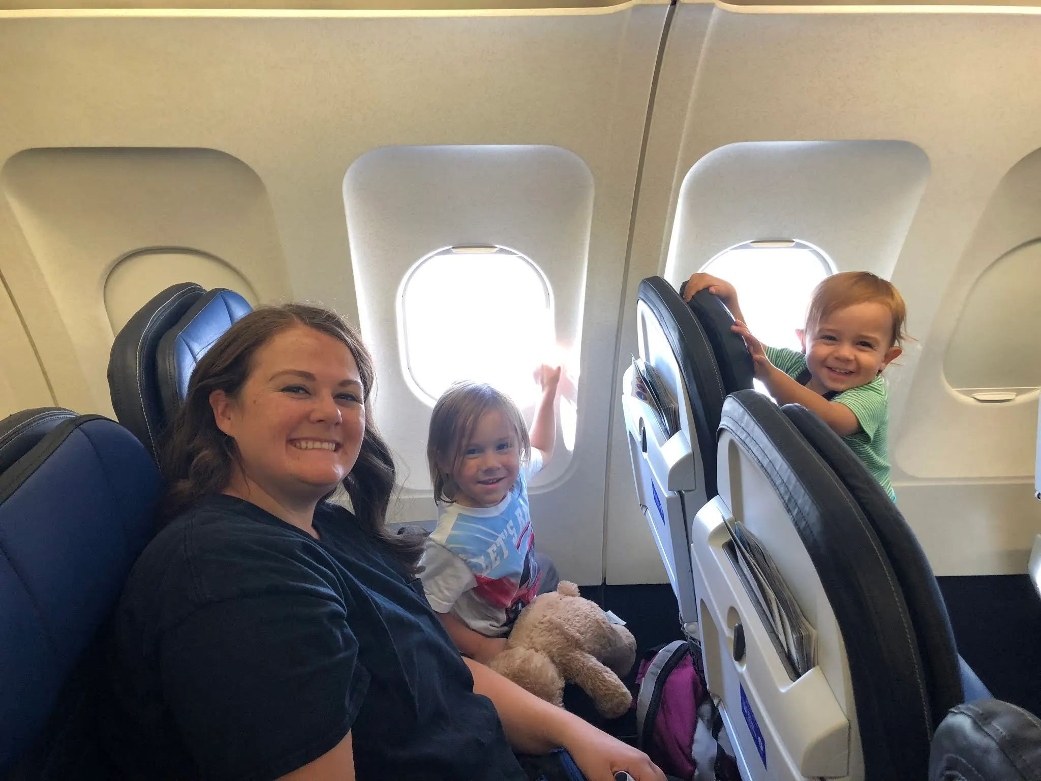 Happy travelers....