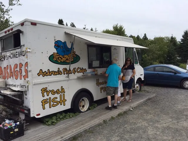 Andrew's Food Truck that was along the roadway.